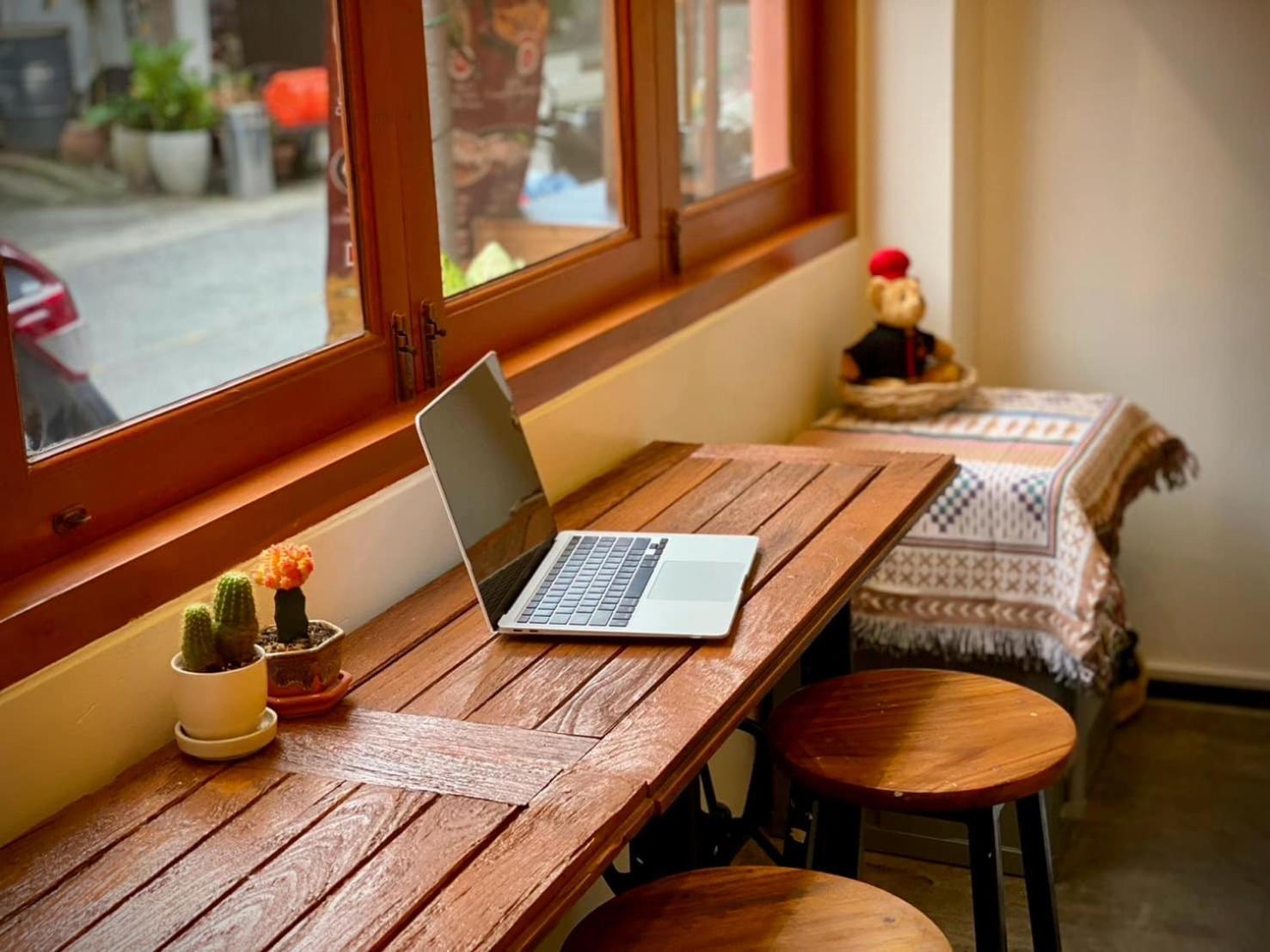 Sweett Lemon Hostel Patong Экстерьер фото