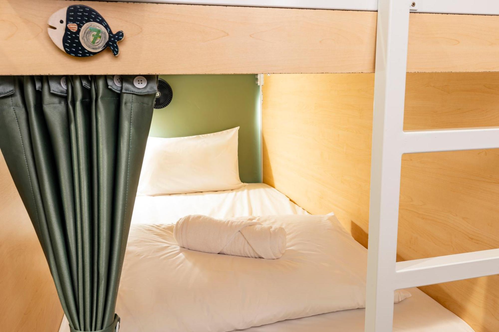 Sweett Lemon Hostel Patong Экстерьер фото