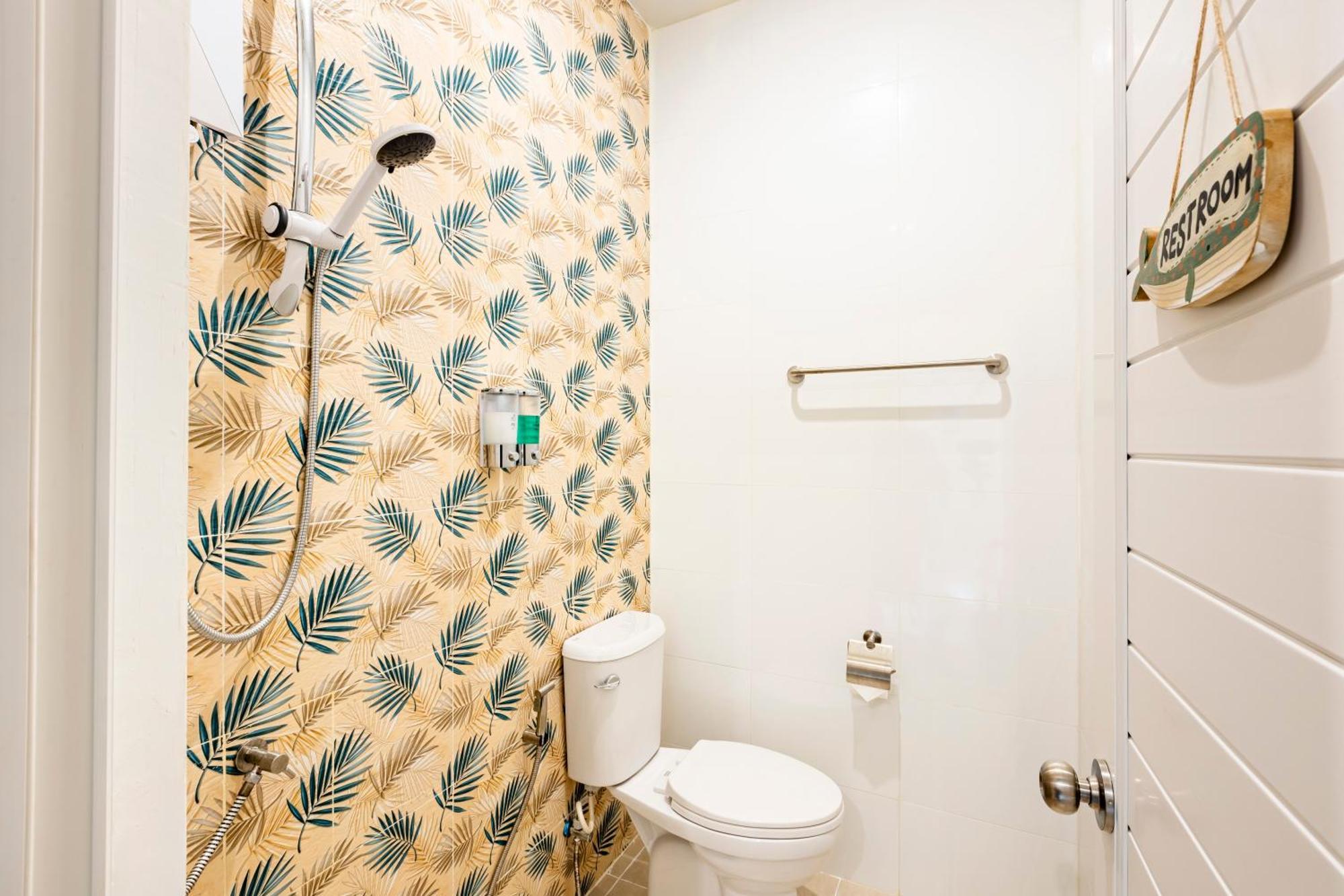 Sweett Lemon Hostel Patong Экстерьер фото