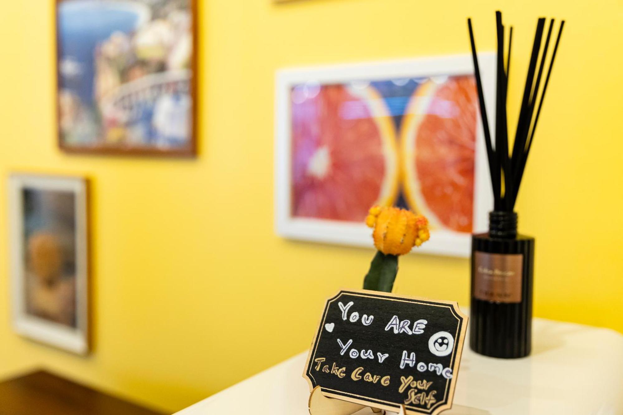 Sweett Lemon Hostel Patong Экстерьер фото