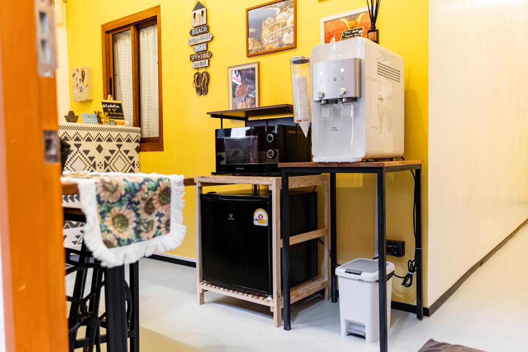 Sweett Lemon Hostel Patong Экстерьер фото